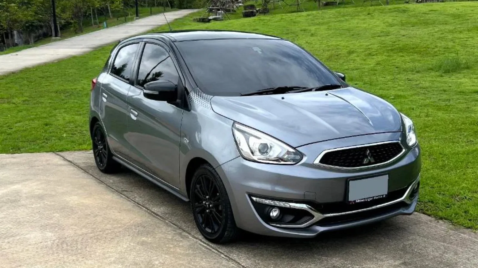 Mitsubishi Mirage 2018 rental in Phuket — main photo