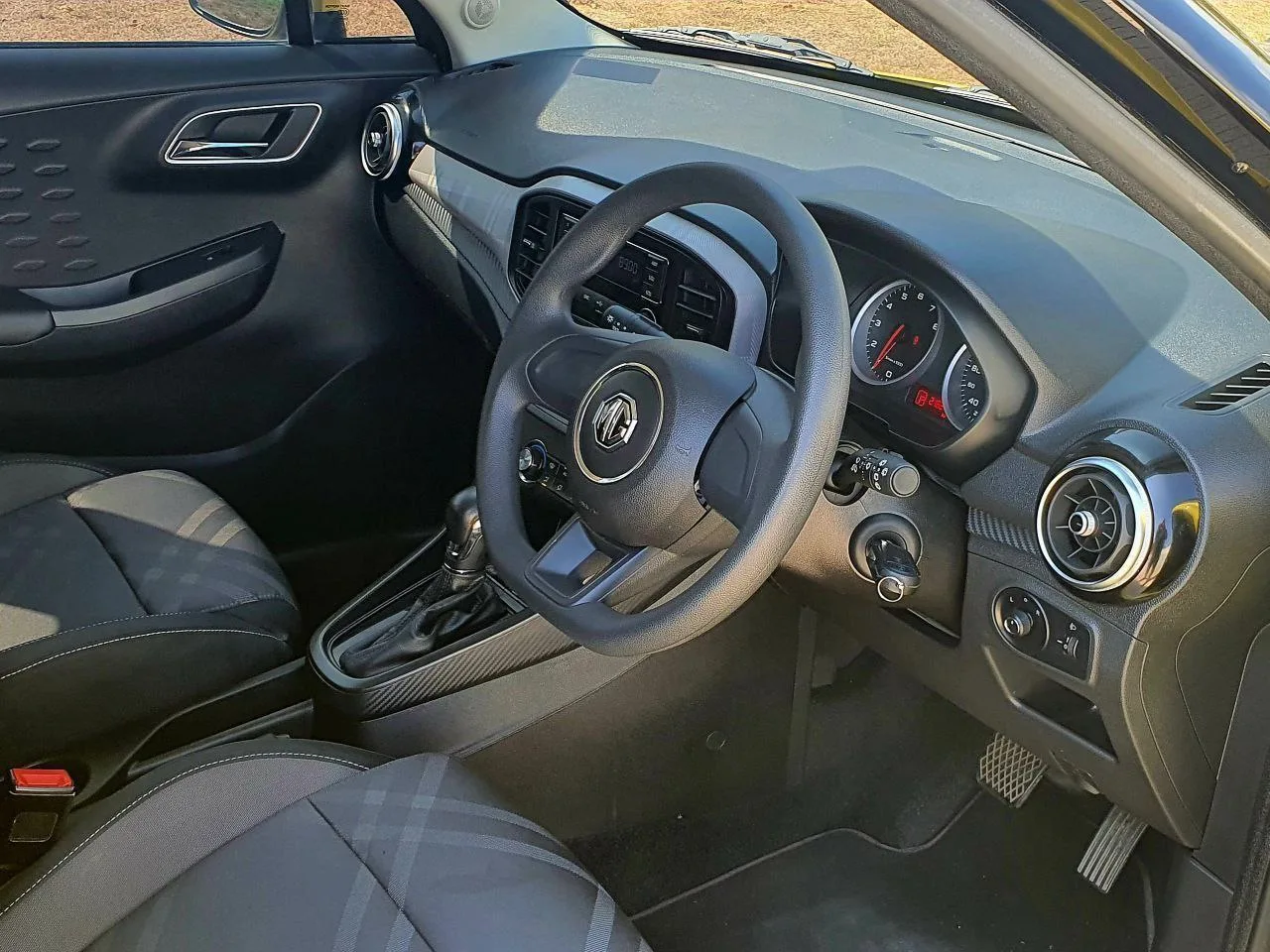 MG 3 2018 rental in Phuket — photo 5