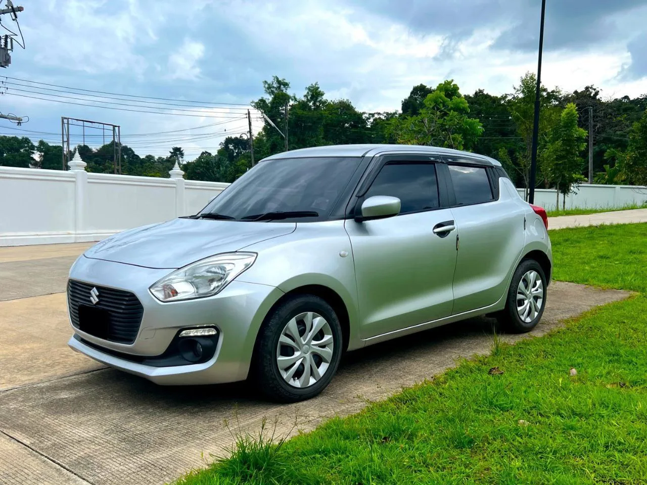 Suzuki Swift 2019 rental in Phuket — photo 2