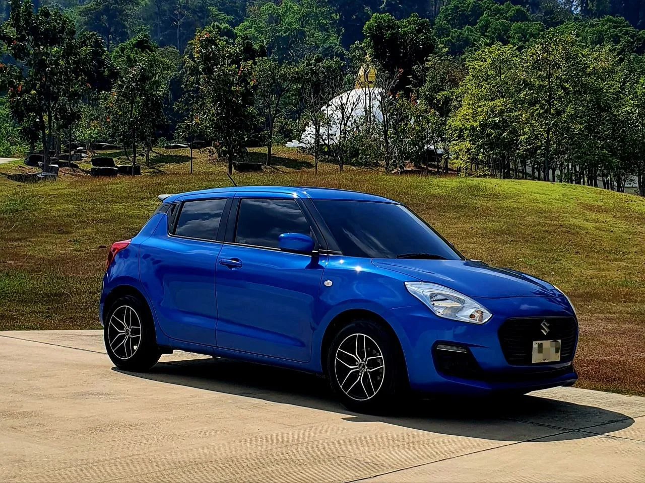 Suzuki Swift 2019 rental in Phuket — photo 2