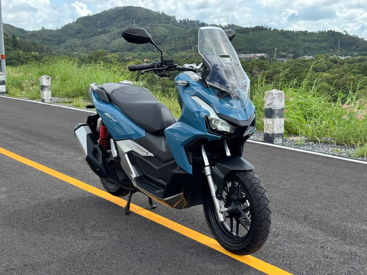 HONDA ADV 160 2023 rental in Phuket — photo 4