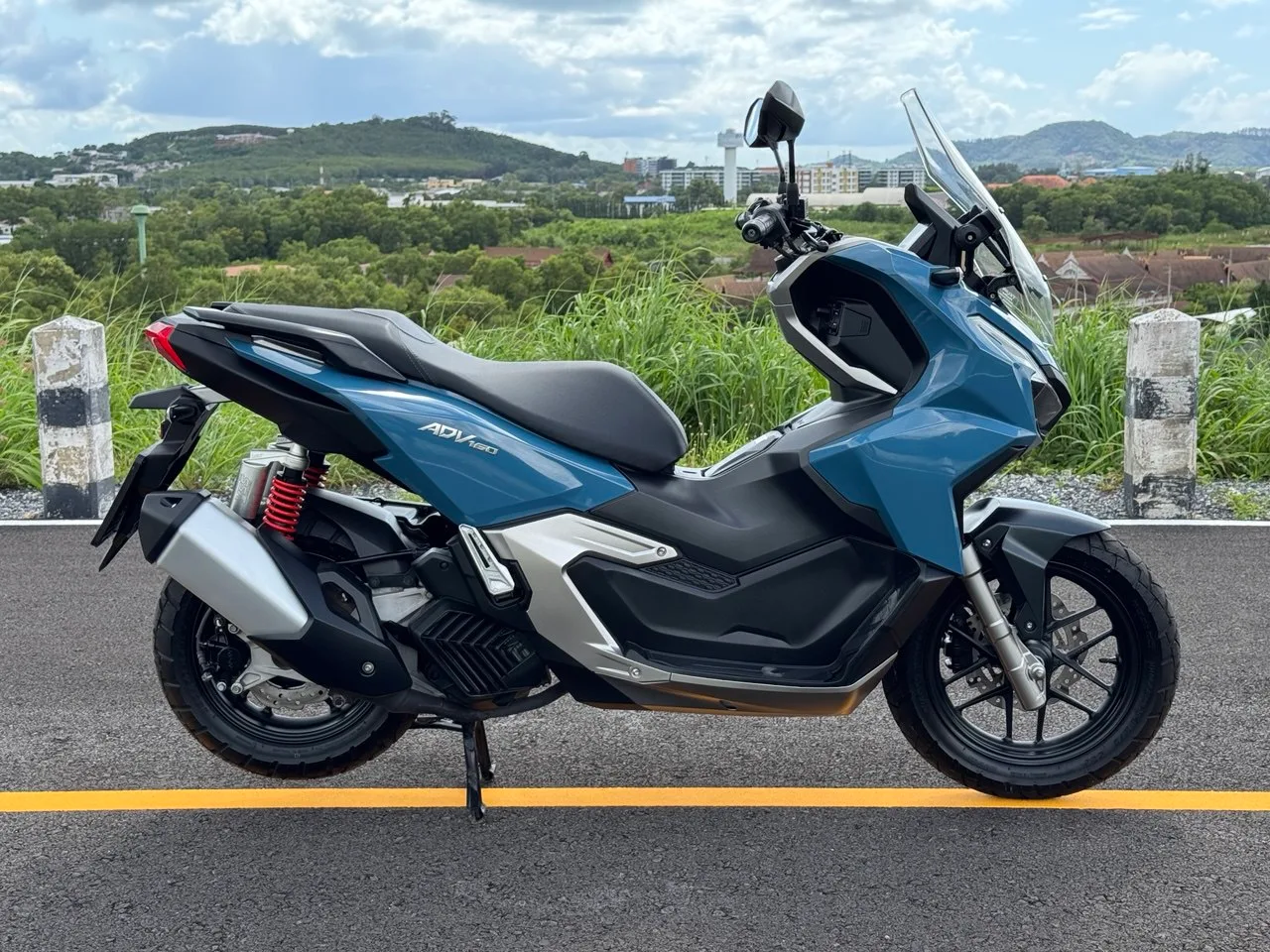 HONDA ADV 160 2023 rental in Phuket — photo 5