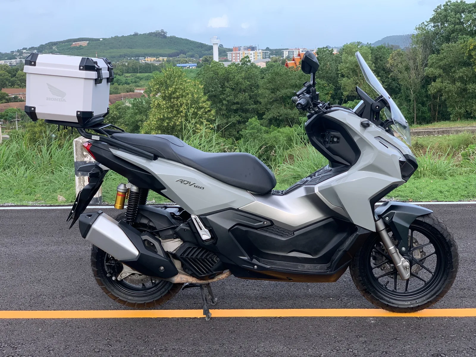 HONDA ADV 160 2023 rental in Phuket — photo 2