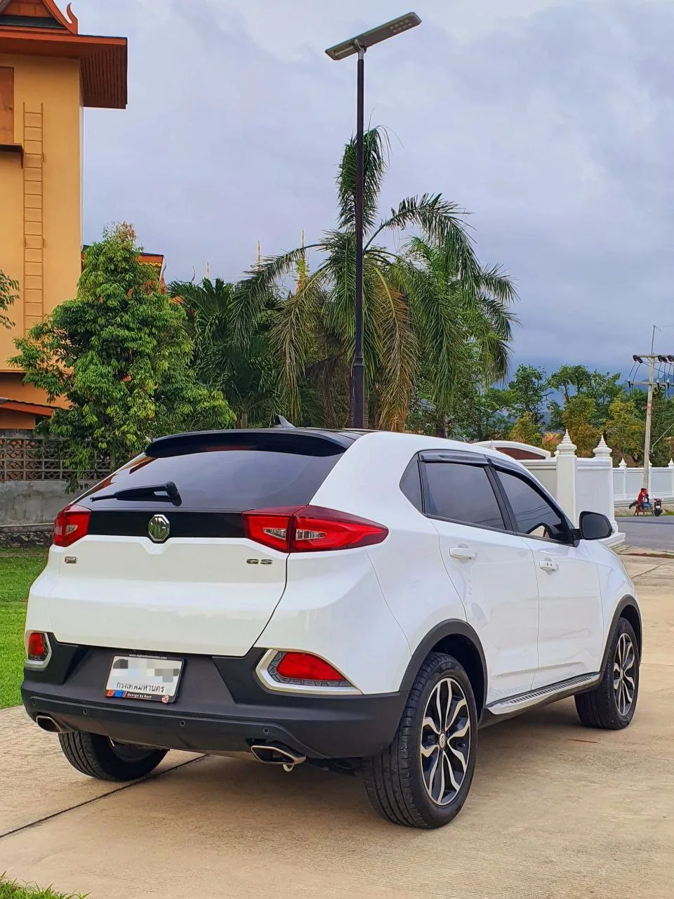 MG GS 2016 rental in Phuket — photo 6