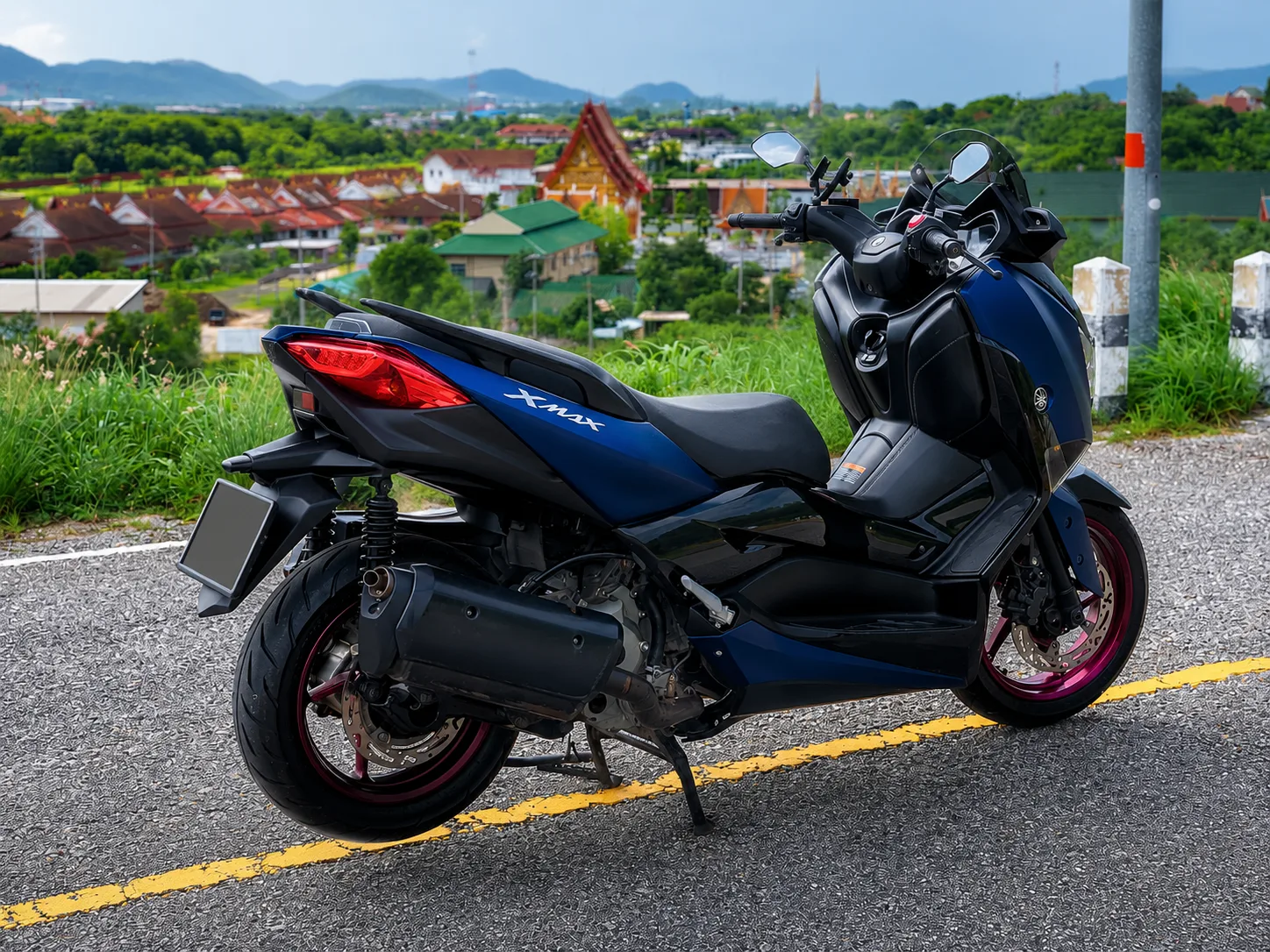 Yamaha XMAX 2021 rental in Phuket — photo 3