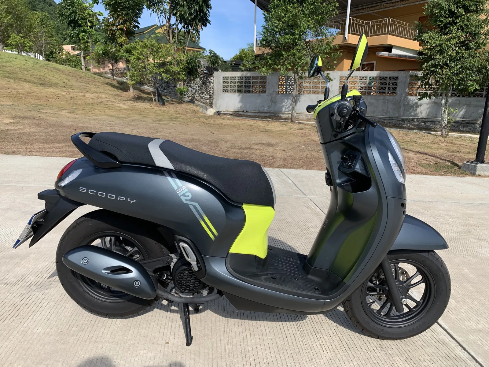 HONDA Scoopy 110 1998 rental in Phuket — photo 3