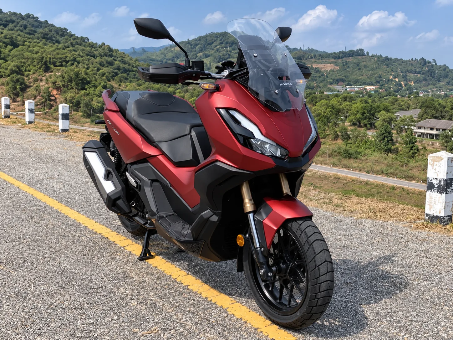 HONDA ADV 350 2023 rental in Phuket — photo 3