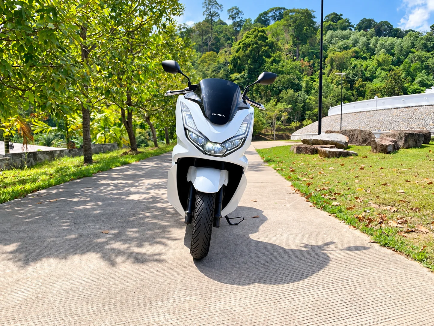 HONDA PCX 160 2022 rental in Thailand — photo 9