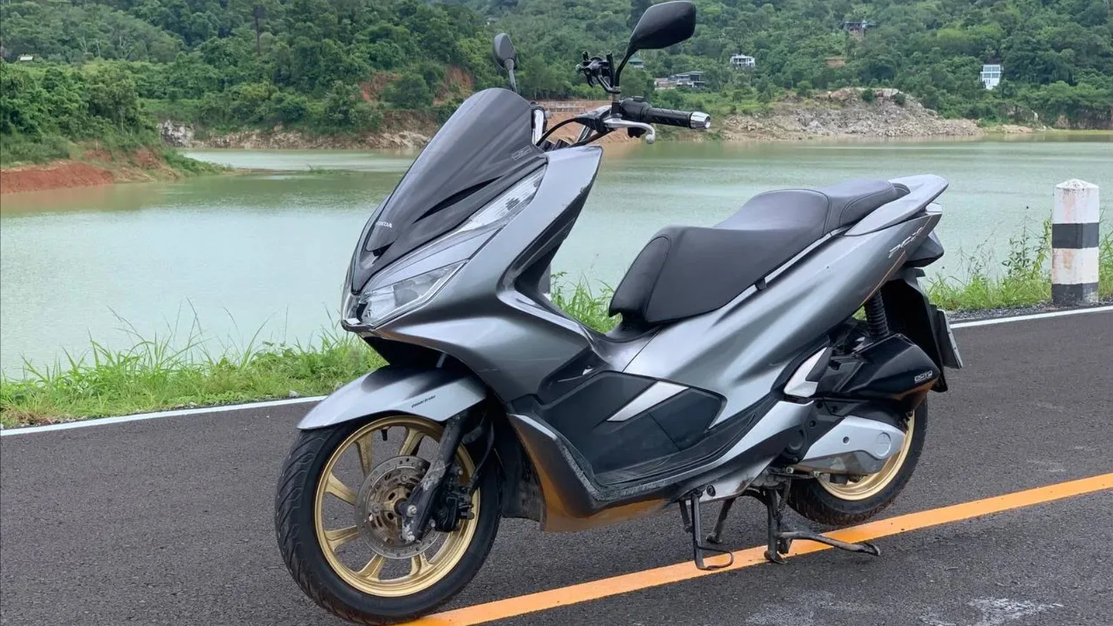 HONDA PCX 150 2019 rental in Phuket — main photo