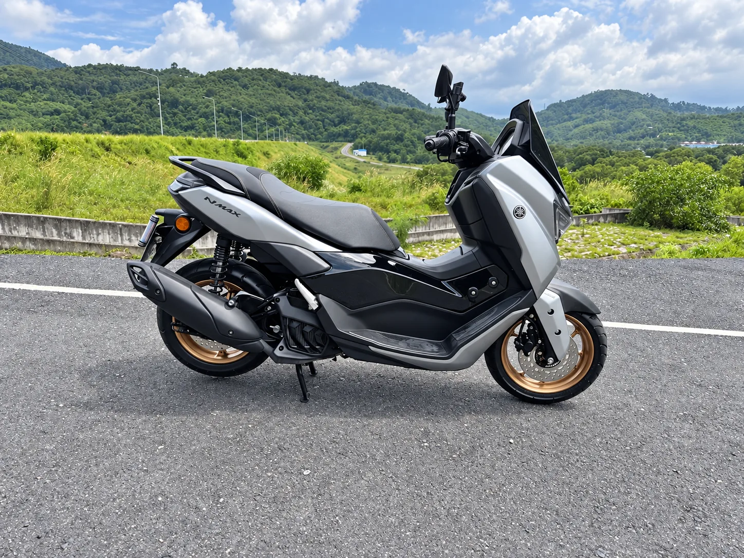 Аренда YAMAHA NMAX 155 TECH MAX 2025 на Пхукете — фото 3