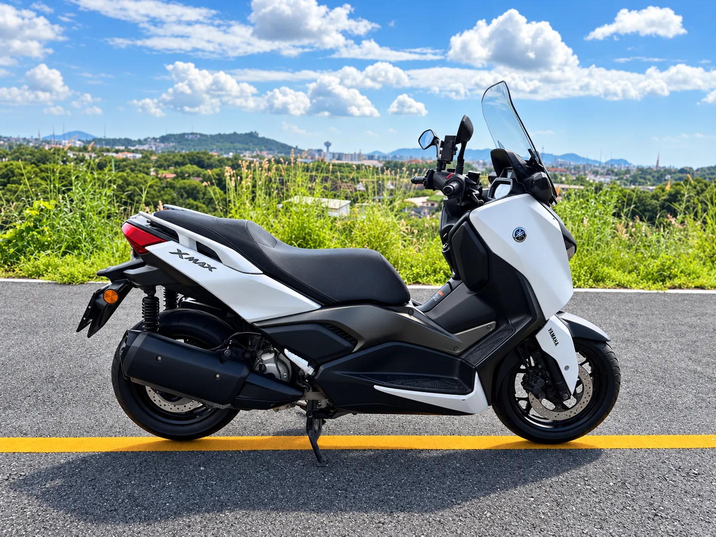 Yamaha XMAX 2023 rental in Thailand — photo 4
