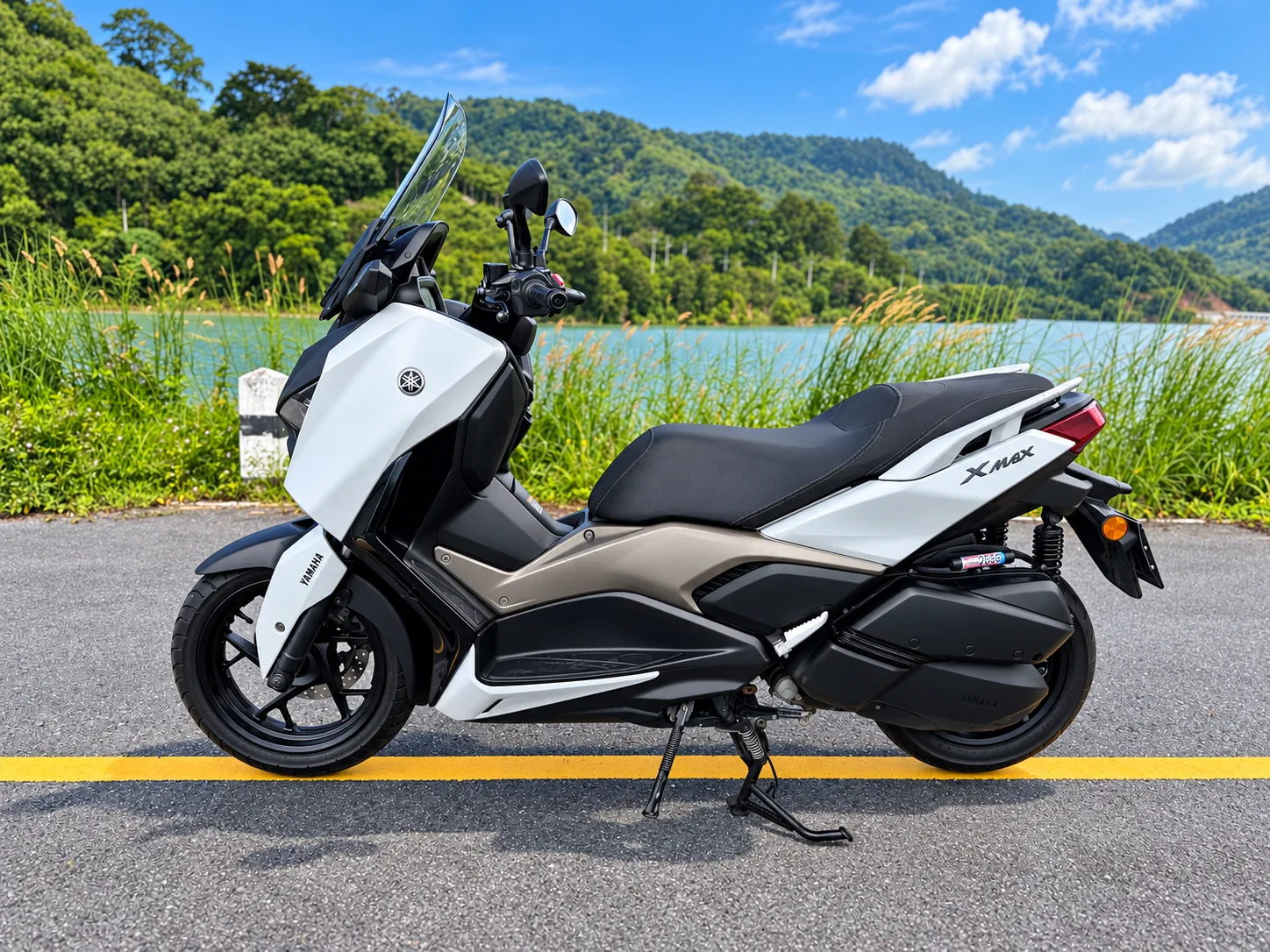 Yamaha XMAX 2023 rental in Thailand — photo 5