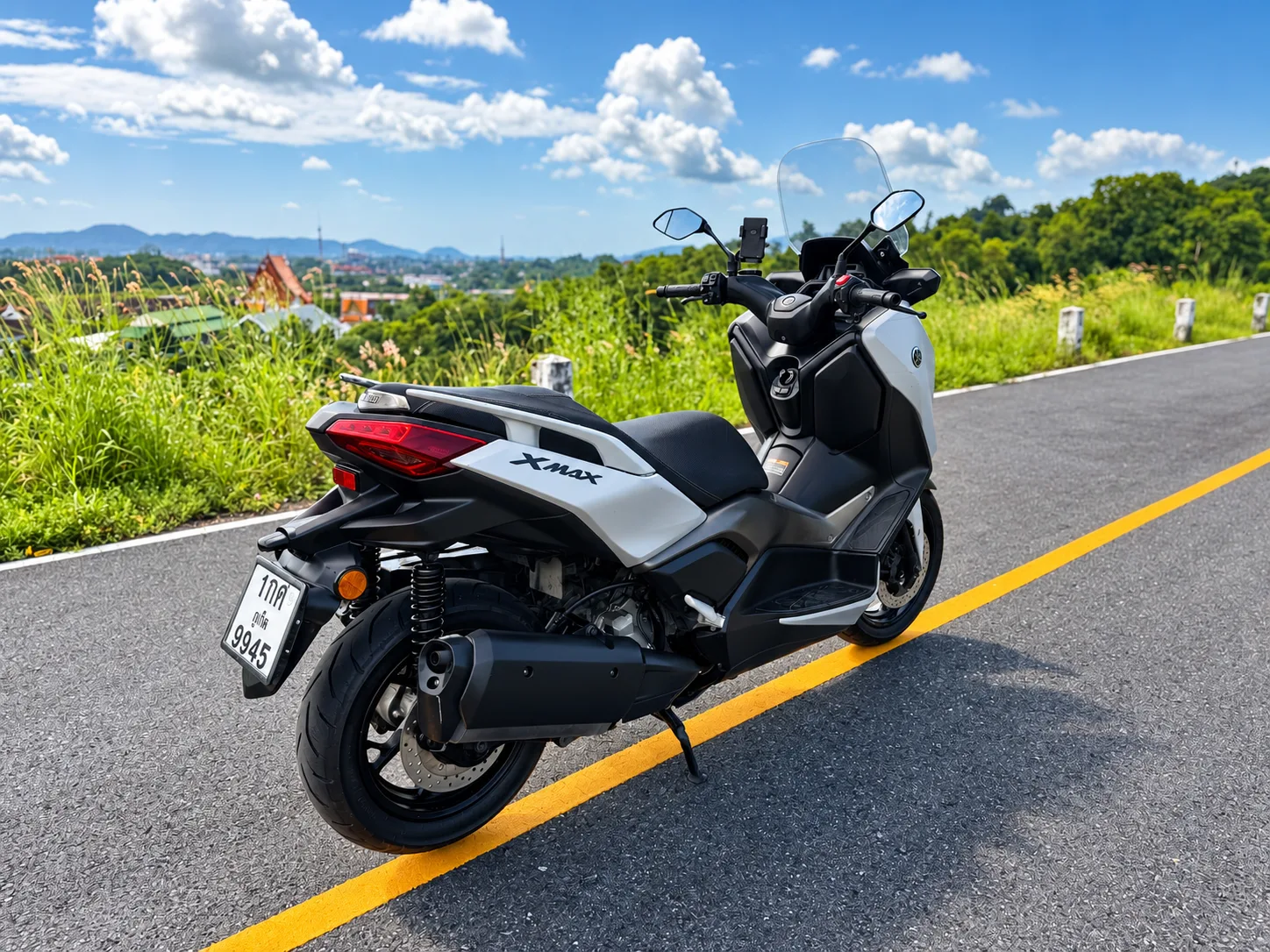 Yamaha XMAX 2023 rental in Thailand — photo 7