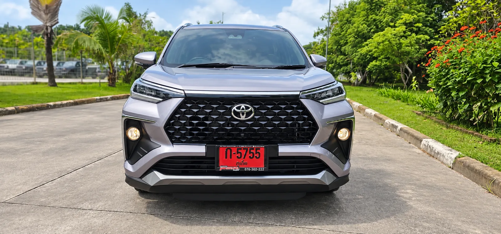 Toyota VELOZ 2026 rental in Thailand — photo 2