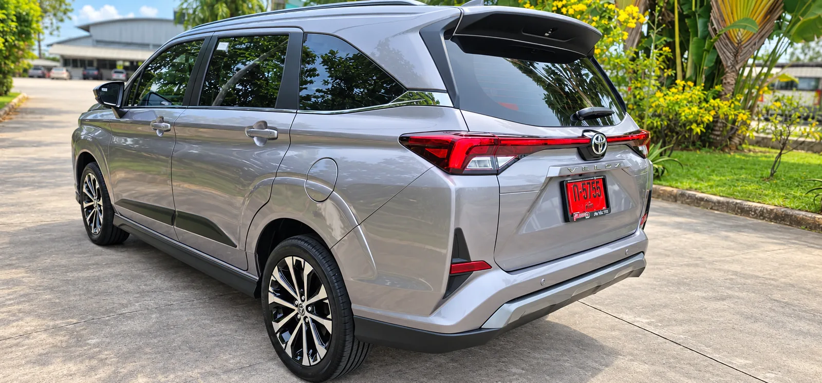 Toyota VELOZ 2026 rental in Thailand — photo 5