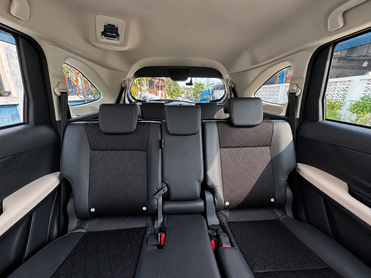 Toyota VELOZ 2026 rental in Thailand — photo 11